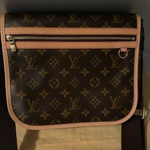 ‼️SOLD‼️Louis Vuitton Bosphore Messenger Bag